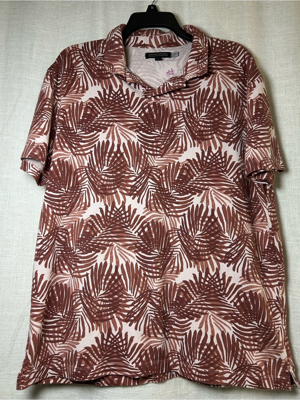 Banana Republic Performance Pique Polo Shirt Men's Large Hawaiian Red White Palm